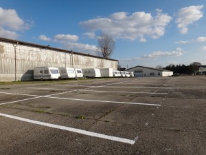 Wohnmobile auf Dauerstellplatz